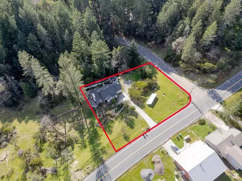 View/Area - 27581 Poppy Dr, Willits, CA 95490 photo 1 of 7