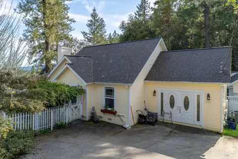 Exterior - 27581 Poppy Dr, Willits, CA 95490 photo 10 of 21