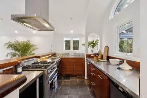 Kitchen - 637 5th St E, Sonoma, CA 95476 photo 2 of 4