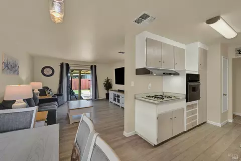1624 Dover Ave, Fairfield, CA 94533 photo 4
