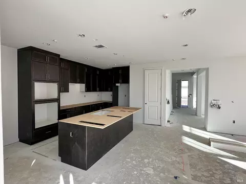 Kitchen - 619 Beyers St, Oakley, CA 94561 photo 6 of 7