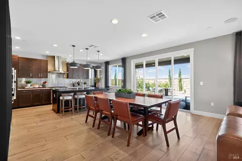 Dining - 619 Beyers St, Oakley, CA 94561 photo 1 of 2