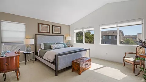 Bedroom - 5244 Tuscany Dr, Fairfield, CA 94534 photo 2 of 10