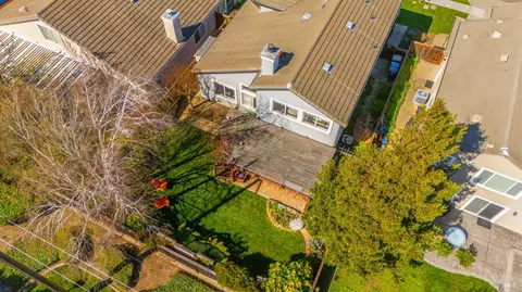View/Area - 5244 Tuscany Dr, Fairfield, CA 94534 photo 3 of 11