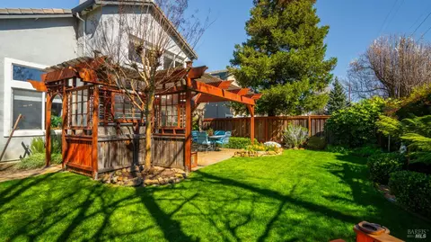 Exterior - 5244 Tuscany Dr, Fairfield, CA 94534 photo 12 of 21