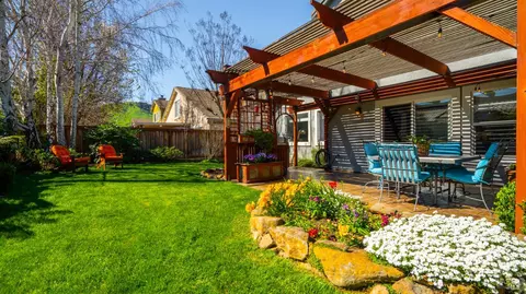 Exterior - 5244 Tuscany Dr, Fairfield, CA 94534 photo 8 of 21