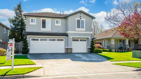 Exterior - 5244 Tuscany Dr, Fairfield, CA 94534 photo 2 of 21