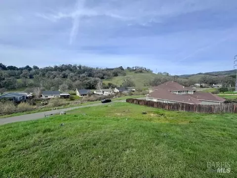 2465 Appolinaris Dr, Ukiah, CA 95482 photo 6