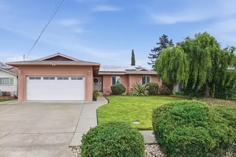 2034 S Terrace Dr, Napa, CA 94559