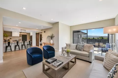 Living - 696 Hawthorne Dr, Tiburon, CA 94920 photo 3 of 3