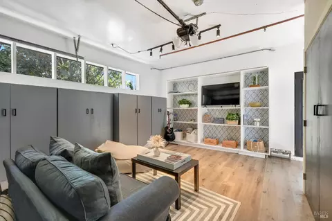 Other - 696 Hawthorne Dr, Tiburon, CA 94920 photo 2 of 4