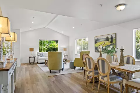 431-433 University St, Healdsburg, CA 95448