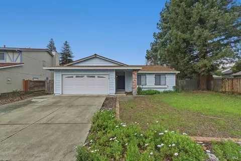 Exterior - 278 Cadloni Ln, Vallejo, CA 94591 photo 2 of 8