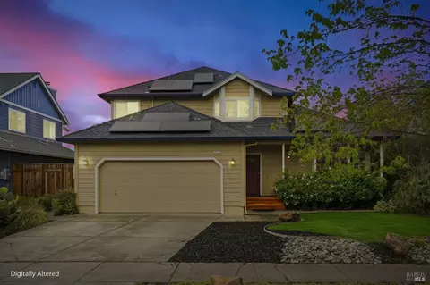 1731 Walnut Creek Dr, Santa Rosa, CA 95403