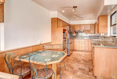 Kitchen - 620 Hichborn St, Vallejo, CA 94590 photo 1 of 5