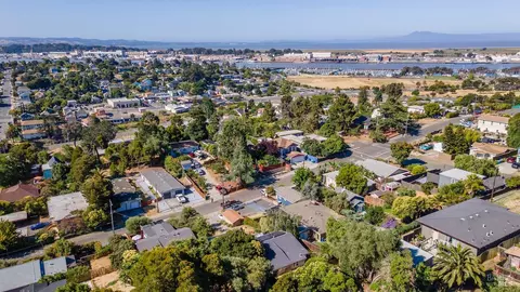 View/Area - 620 Hichborn St, Vallejo, CA 94590 photo 2 of 4
