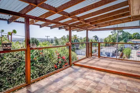 Exterior - 620 Hichborn St, Vallejo, CA 94590 photo 8 of 23
