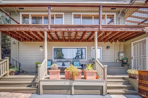 Exterior - 620 Hichborn St, Vallejo, CA 94590 photo 3 of 23