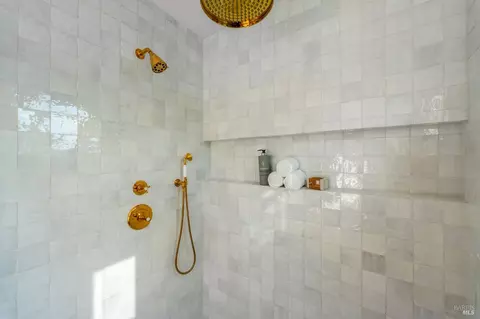 Bath - 340 White Cottage Rd S, Angwin, CA 94508 photo 3 of 6