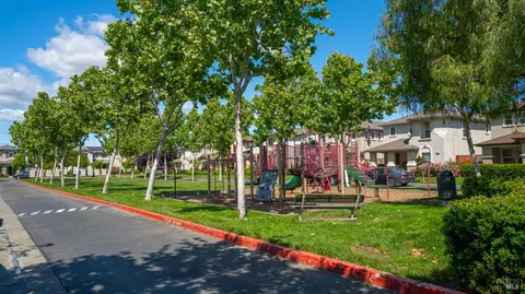 Exterior - 3147 Puffin Cir, Fairfield, CA 94533 photo 14 of 14