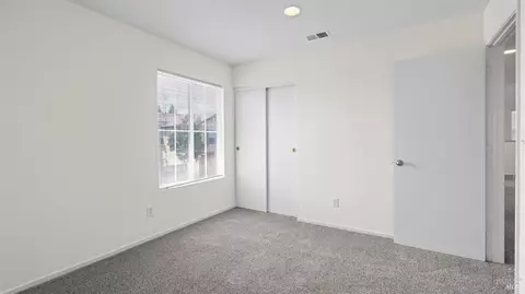 Bedroom - 3147 Puffin Cir, Fairfield, CA 94533 photo 6 of 10
