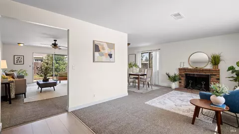 1312 Sutter Ct, Fairfield, CA 94533 photo 4