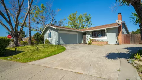 1312 Sutter Ct, Fairfield, CA 94533