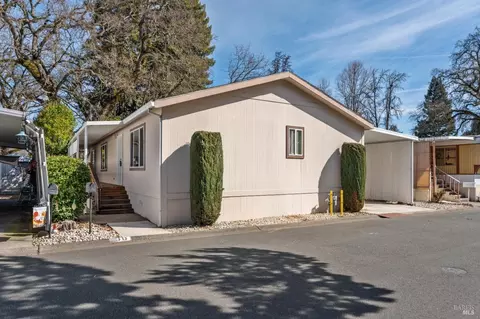 700 E Gobbi St #98, Ukiah, CA 95482