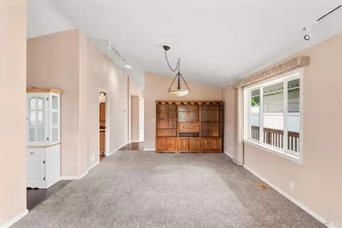 700 E Gobbi St #98, Ukiah, CA 95482 photo 7
