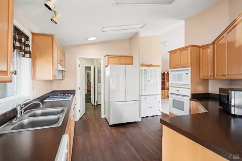 700 E Gobbi St #98, Ukiah, CA 95482 photo 10