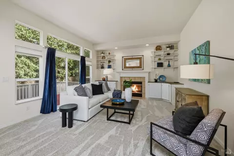 366 Breeden St, Santa Rosa, CA 95409