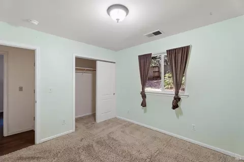 Bedroom - 25088 Goose Cir, Willits, CA 95490 photo 7 of 7