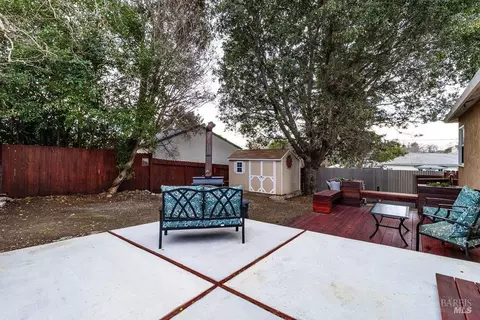 Exterior - 1041 Highland Ave, Vallejo, CA 94590 photo 19 of 43