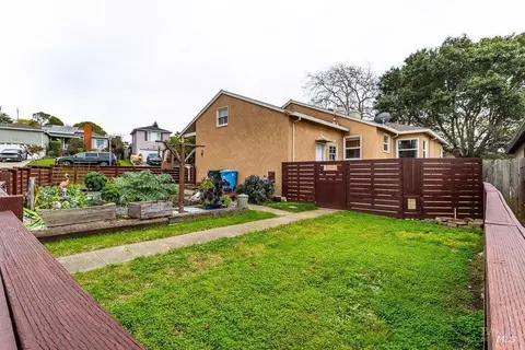 Exterior - 1041 Highland Ave, Vallejo, CA 94590 photo 10 of 43