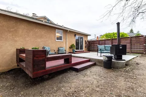 Exterior - 1041 Highland Ave, Vallejo, CA 94590 photo 25 of 43