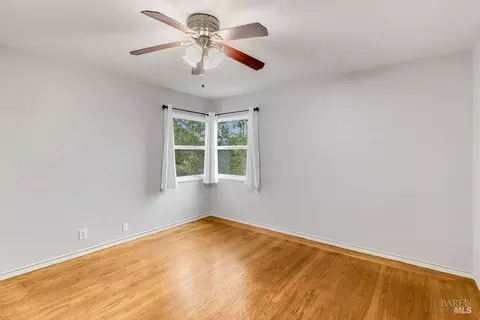 Bedroom - 1041 Highland Ave, Vallejo, CA 94590 photo 3 of 8