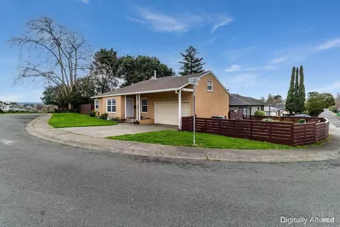 Exterior - 1041 Highland Ave, Vallejo, CA 94590 photo 4 of 43