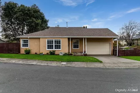 Exterior - 1041 Highland Ave, Vallejo, CA 94590 photo 2 of 43