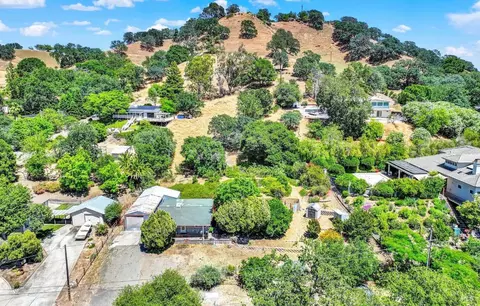 View/Area - 348 Vine St, Vacaville, CA 95688 photo 4 of 4