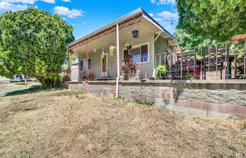 Exterior - 348 Vine St, Vacaville, CA 95688 photo 1 of 5