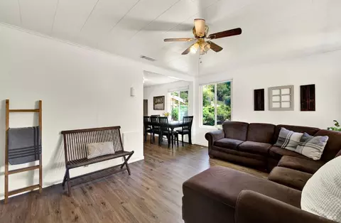 Living - 348 Vine St, Vacaville, CA 95688 photo 1 of 2