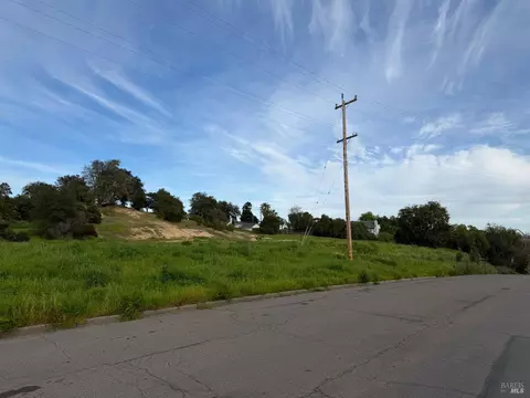 625 E H St, Benicia, CA 94510 photo 11