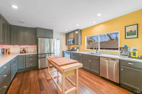 Kitchen - 2103 Bodega Ave, Petaluma, CA 94952 photo 2 of 3