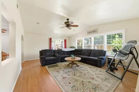 Other - 532 Gregory Dr, Vacaville, CA 95687 photo 5 of 8