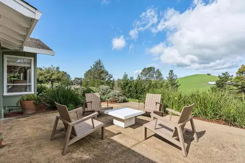 Exterior - 5855 Bodega Ave, Petaluma, CA 94952 photo 7 of 31