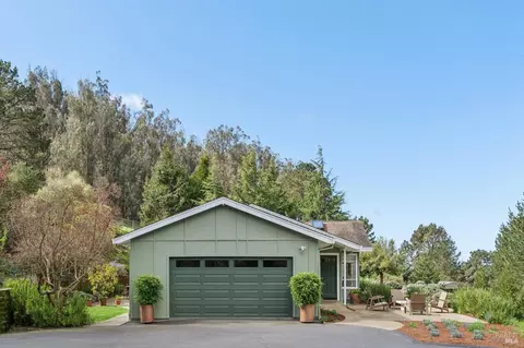 Exterior - 5855 Bodega Ave, Petaluma, CA 94952 photo 5 of 31