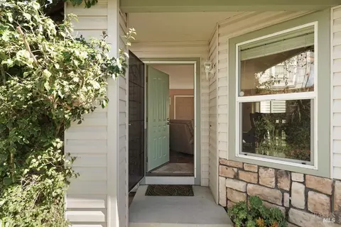 Entry Way - 1000 Topsail Dr, Vallejo, CA 94591 photo 1 of 1