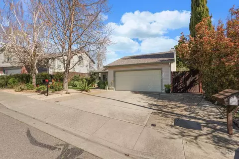 Exterior - 1000 Topsail Dr, Vallejo, CA 94591 photo 3 of 12