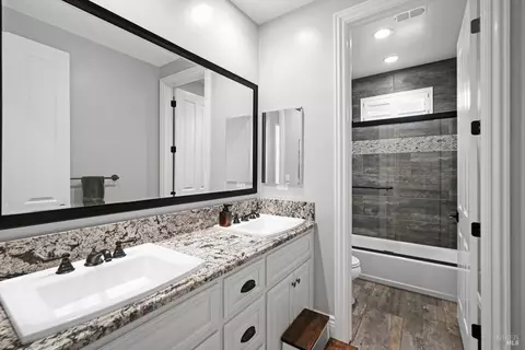 Bath - 5335 Boulder Ridge Ct, Fairfield, CA 94534 photo 8 of 8