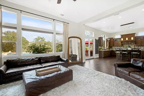 Living - 5335 Boulder Ridge Ct, Fairfield, CA 94534 photo 4 of 6